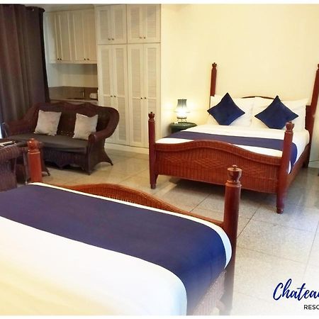 Chateau Bleu Resort Calamba  Kültér fotó